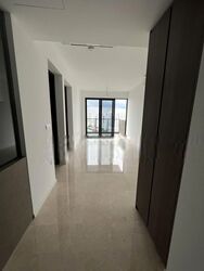 Avenue South Residence (D3), Apartment #402981831